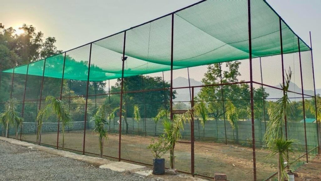 4 BHK LONAVALA - PAWNA (TURF) T2U-LON-00013